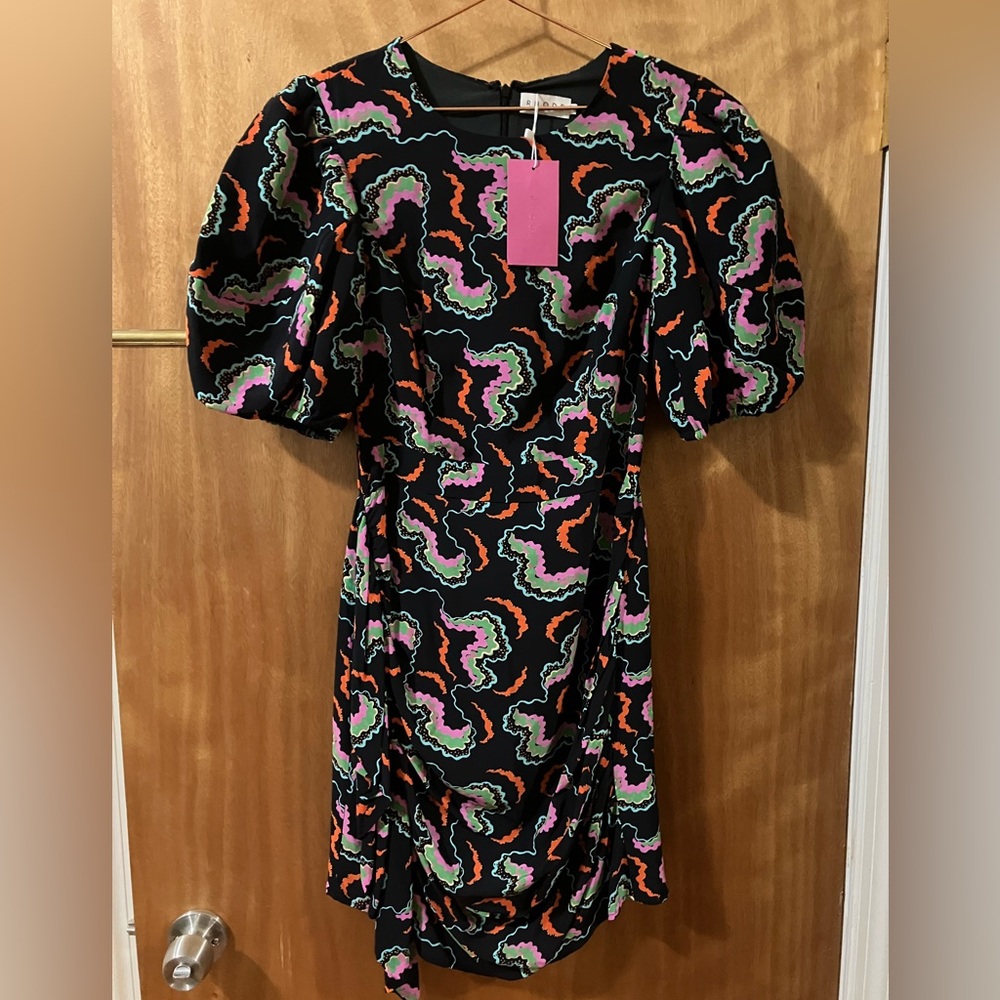 RHODE NWT Pia Puff Sleeve Mini Dress Abstract Black Size 4 Small Party Cute Fun